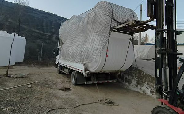 安宁塑料桶批量交付案例：满足多行业高标容器需求的一站式解决方案